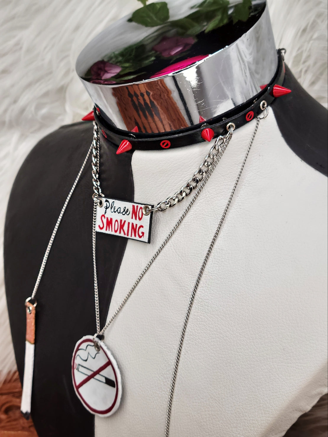 Please, NO SMOKING-Micro Collar